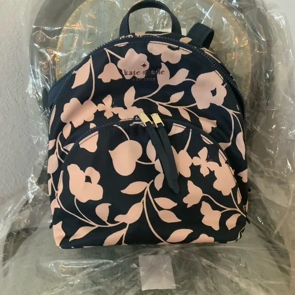 New Kate Spade Medium Backpack NWT KARISSA GARDEN VINE NWT Kate Spade NY KARISSA NYLON GARDEN VINE MEDIUM BACKPACK  main image 3